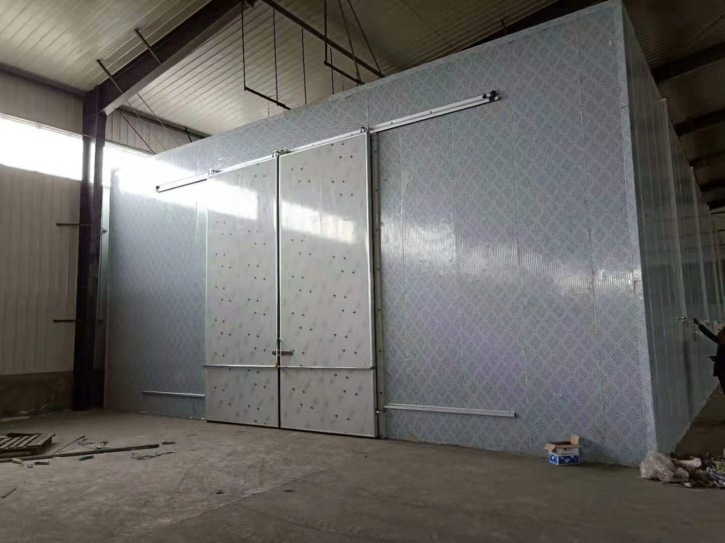 重慶市保鮮庫(kù)安裝現(xiàn)場(chǎng)